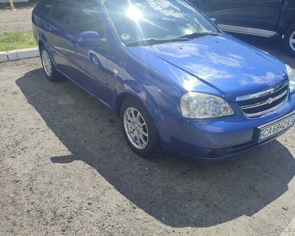 Синий Шевроле Нубира, объемом двигателя 1.6 л и пробегом 142 тыс. км за 4800 $, фото 1 на Automoto.ua