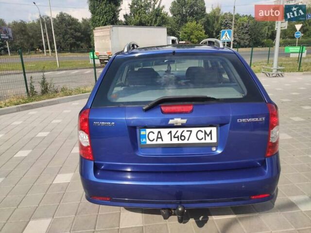Синий Шевроле Нубира, объемом двигателя 1.8 л и пробегом 227 тыс. км за 5899 $, фото 4 на Automoto.ua