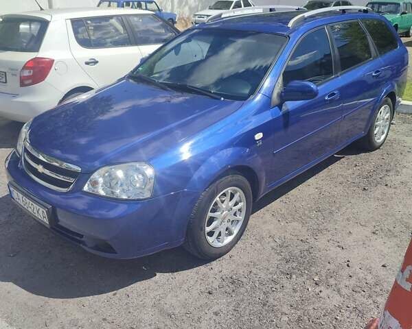 Синий Шевроле Нубира, объемом двигателя 1.6 л и пробегом 142 тыс. км за 4800 $, фото 2 на Automoto.ua