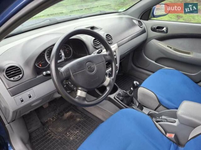 Синий Шевроле Нубира, объемом двигателя 1.6 л и пробегом 199 тыс. км за 5000 $, фото 20 на Automoto.ua