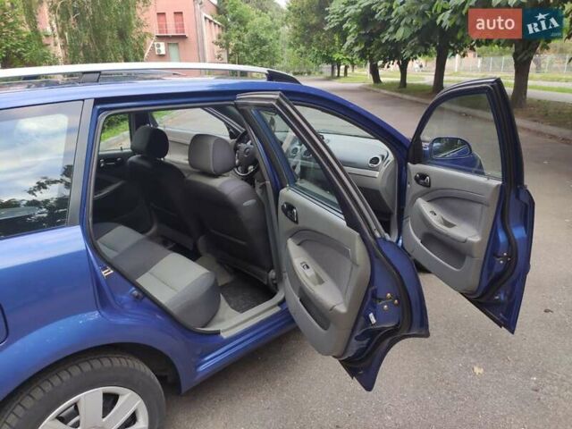 Синий Шевроле Нубира, объемом двигателя 1.8 л и пробегом 227 тыс. км за 5899 $, фото 33 на Automoto.ua