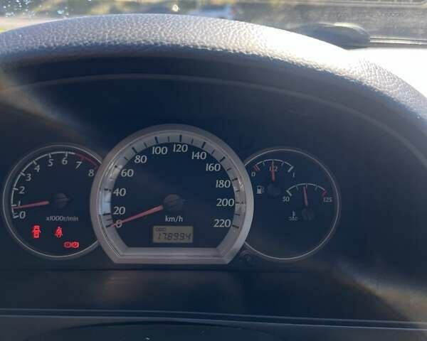 Синий Шевроле Нубира, объемом двигателя 1.6 л и пробегом 179 тыс. км за 5200 $, фото 12 на Automoto.ua