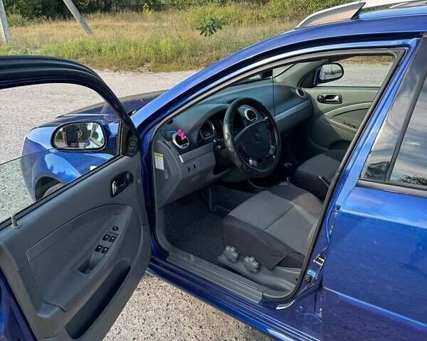 Синій Шевроле Нубіра, об'ємом двигуна 1.8 л та пробігом 166 тис. км за 6500 $, фото 8 на Automoto.ua