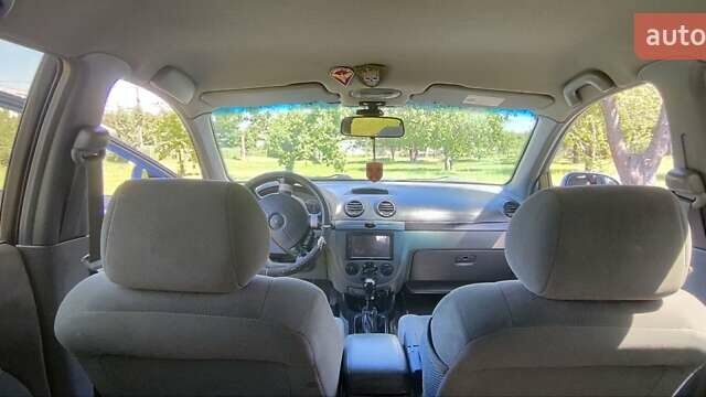 Синий Шевроле Нубира, объемом двигателя 1.6 л и пробегом 250 тыс. км за 4400 $, фото 12 на Automoto.ua