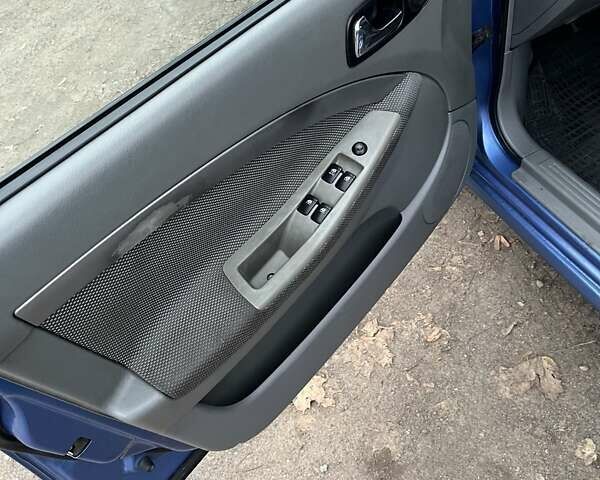 Синий Шевроле Нубира, объемом двигателя 1.8 л и пробегом 250 тыс. км за 4200 $, фото 9 на Automoto.ua