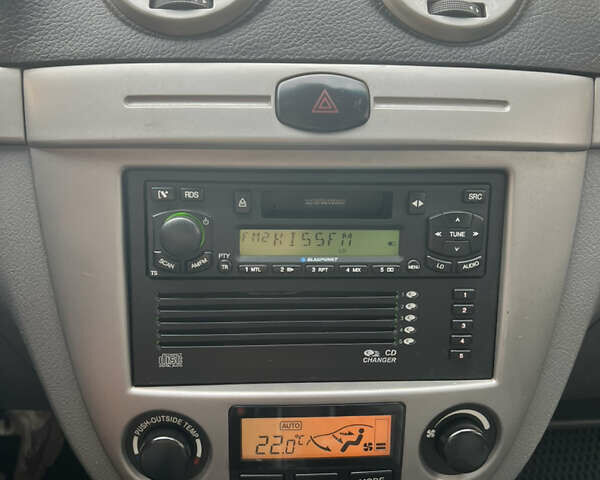 Синий Шевроле Нубира, объемом двигателя 1.8 л и пробегом 217 тыс. км за 5500 $, фото 14 на Automoto.ua