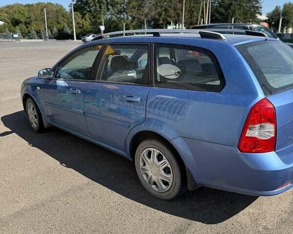 Синий Шевроле Нубира, объемом двигателя 1.8 л и пробегом 228 тыс. км за 5600 $, фото 2 на Automoto.ua