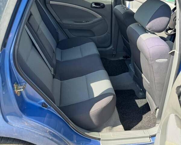 Синий Шевроле Нубира, объемом двигателя 1.8 л и пробегом 228 тыс. км за 5600 $, фото 6 на Automoto.ua