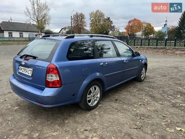 Синий Шевроле Нубира, объемом двигателя 1.8 л и пробегом 250 тыс. км за 4200 $, фото 1 на Automoto.ua