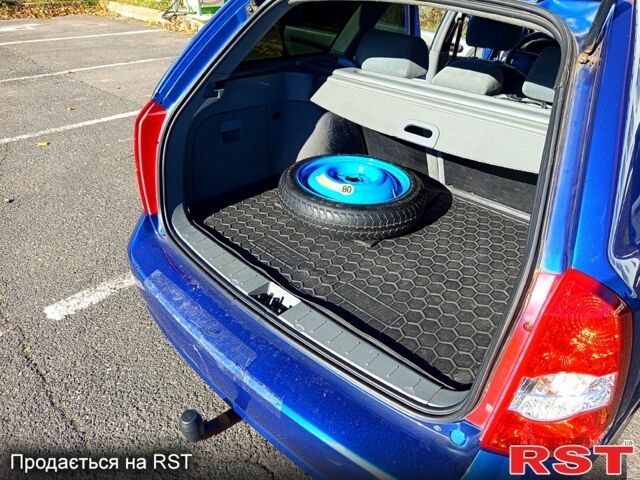 Синий Шевроле Нубира, объемом двигателя 1.6 л и пробегом 189 тыс. км за 5499 $, фото 6 на Automoto.ua