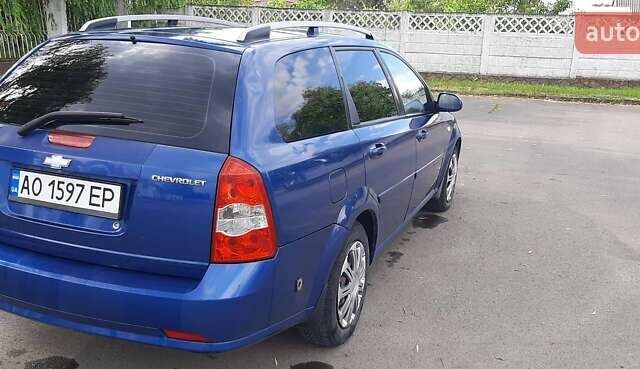 Синий Шевроле Нубира, объемом двигателя 1.6 л и пробегом 216 тыс. км за 3850 $, фото 1 на Automoto.ua