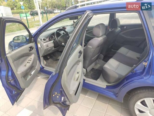 Синий Шевроле Нубира, объемом двигателя 1.8 л и пробегом 227 тыс. км за 5899 $, фото 11 на Automoto.ua