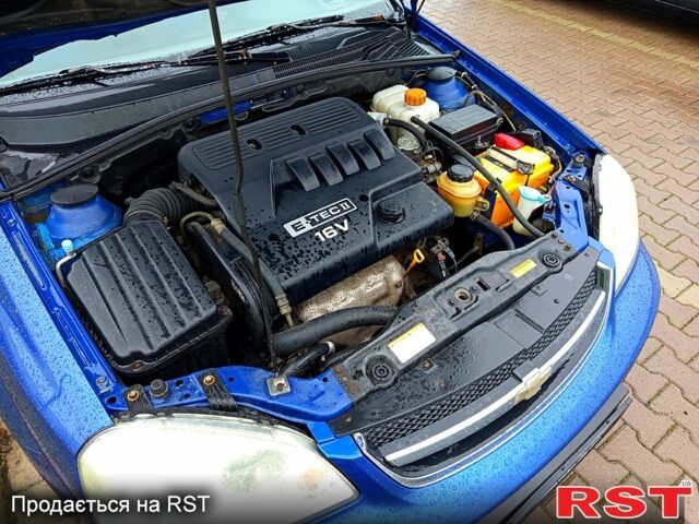 Синий Шевроле Нубира, объемом двигателя 1.6 л и пробегом 189 тыс. км за 5499 $, фото 11 на Automoto.ua