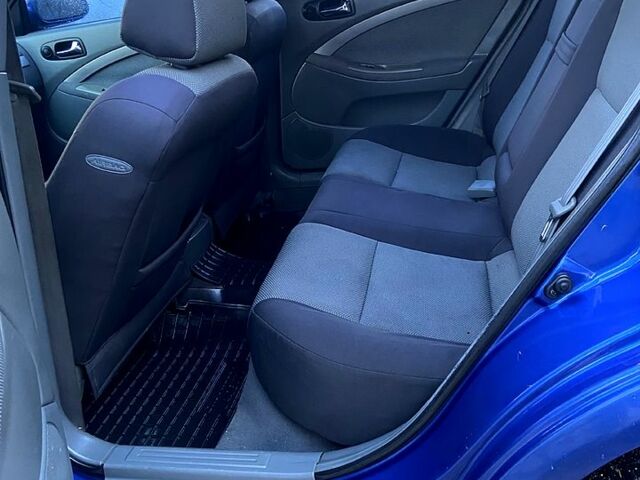 Синій Шевроле Нубіра, об'ємом двигуна 1.8 л та пробігом 250 тис. км за 4000 $, фото 7 на Automoto.ua