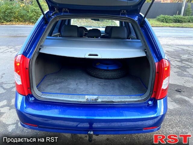 Синій Шевроле Нубіра, об'ємом двигуна 1.8 л та пробігом 250 тис. км за 4000 $, фото 6 на Automoto.ua