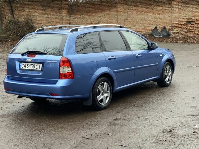 Синий Шевроле Нубира, объемом двигателя 2 л и пробегом 350 тыс. км за 4500 $, фото 5 на Automoto.ua