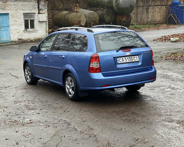 Синий Шевроле Нубира, объемом двигателя 1.99 л и пробегом 340 тыс. км за 4500 $, фото 2 на Automoto.ua