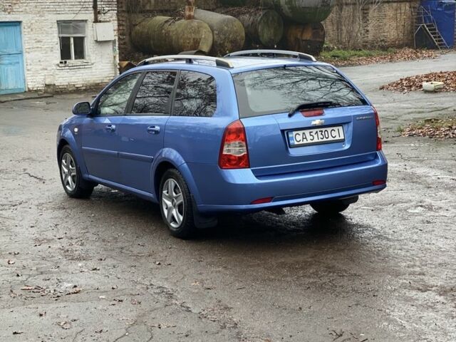 Синий Шевроле Нубира, объемом двигателя 2 л и пробегом 350 тыс. км за 4500 $, фото 3 на Automoto.ua