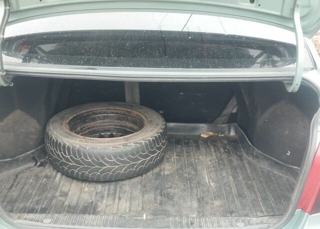 Зеленый Шевроле Нубира, объемом двигателя 1.6 л и пробегом 294 тыс. км за 3499 $, фото 13 на Automoto.ua