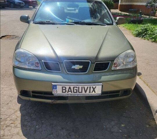 Зелений Шевроле Нубіра, об'ємом двигуна 1.8 л та пробігом 274 тис. км за 4200 $, фото 1 на Automoto.ua