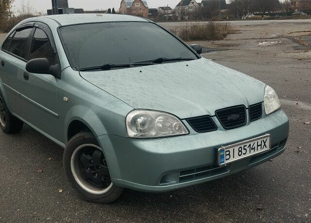 Зеленый Шевроле Нубира, объемом двигателя 1.6 л и пробегом 294 тыс. км за 3499 $, фото 2 на Automoto.ua