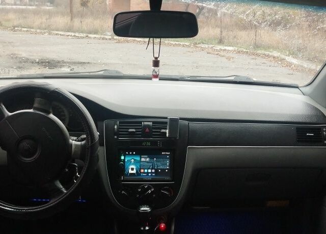 Зеленый Шевроле Нубира, объемом двигателя 1.6 л и пробегом 294 тыс. км за 3499 $, фото 12 на Automoto.ua