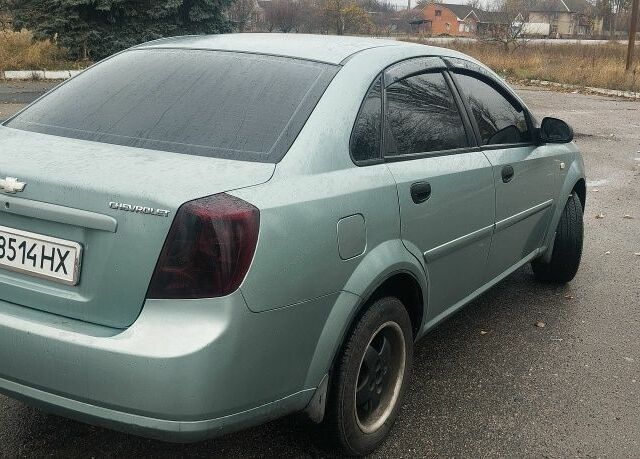 Зеленый Шевроле Нубира, объемом двигателя 1.6 л и пробегом 294 тыс. км за 3499 $, фото 8 на Automoto.ua