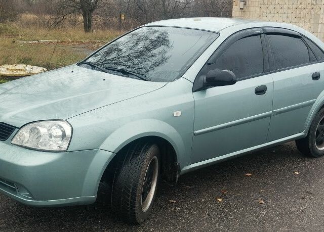 Зеленый Шевроле Нубира, объемом двигателя 1.6 л и пробегом 294 тыс. км за 3499 $, фото 4 на Automoto.ua