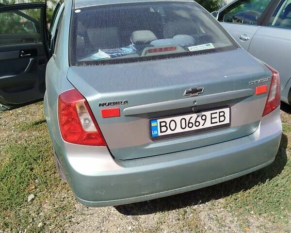 Зеленый Шевроле Нубира, объемом двигателя 1.6 л и пробегом 245 тыс. км за 3900 $, фото 4 на Automoto.ua