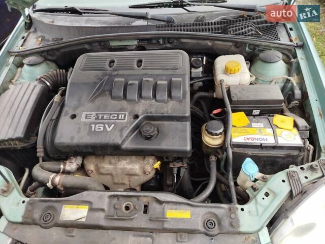 Зеленый Шевроле Нубира, объемом двигателя 1.6 л и пробегом 245 тыс. км за 3900 $, фото 13 на Automoto.ua