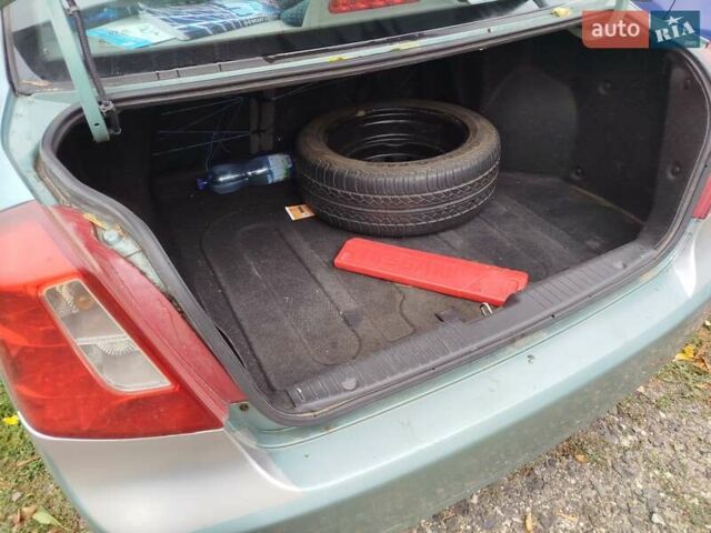 Зеленый Шевроле Нубира, объемом двигателя 1.6 л и пробегом 245 тыс. км за 3900 $, фото 10 на Automoto.ua