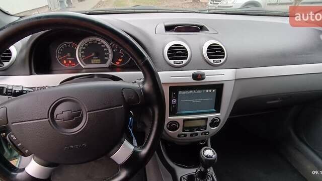 Зелений Шевроле Нубіра, об'ємом двигуна 1.8 л та пробігом 159 тис. км за 6000 $, фото 8 на Automoto.ua