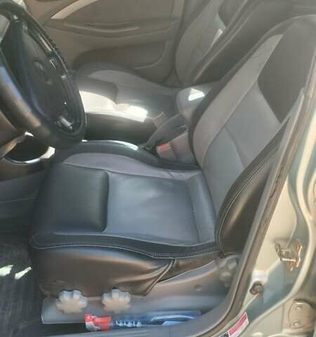 Зеленый Шевроле Нубира, объемом двигателя 1.8 л и пробегом 300 тыс. км за 3600 $, фото 5 на Automoto.ua