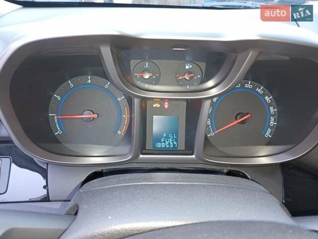 Белый Шевроле Орландо, объемом двигателя 1.8 л и пробегом 180 тыс. км за 8900 $, фото 30 на Automoto.ua