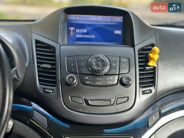 Белый Шевроле Орландо, объемом двигателя 2 л и пробегом 219 тыс. км за 9600 $, фото 15 на Automoto.ua