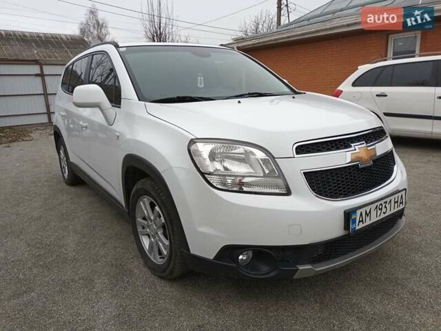 Белый Шевроле Орландо, объемом двигателя 1.8 л и пробегом 180 тыс. км за 8900 $, фото 2 на Automoto.ua