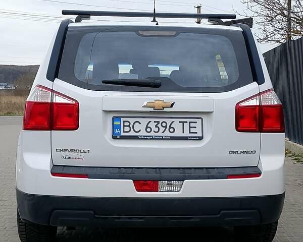 Белый Шевроле Орландо, объемом двигателя 1.8 л и пробегом 262 тыс. км за 7260 $, фото 3 на Automoto.ua