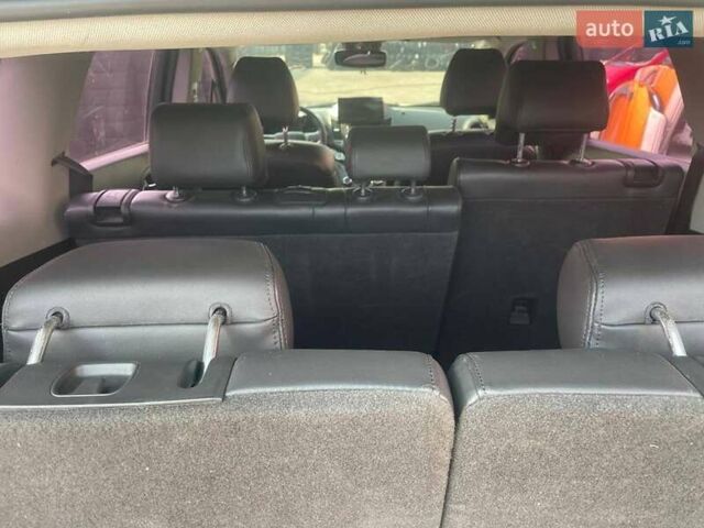 Белый Шевроле Орландо, объемом двигателя 2 л и пробегом 105 тыс. км за 10800 $, фото 3 на Automoto.ua