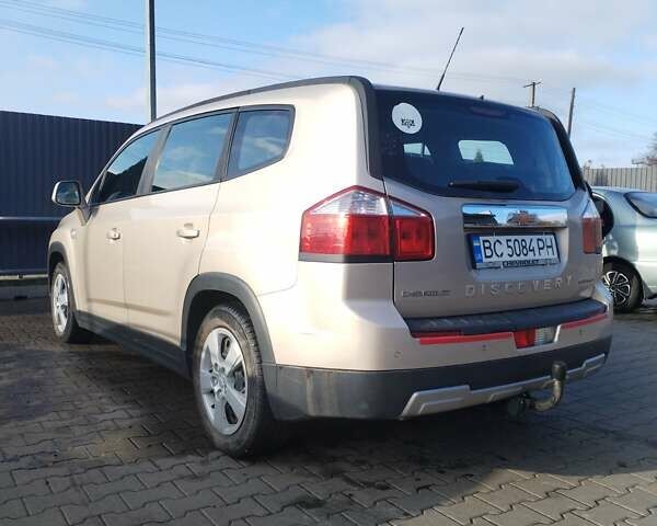 Бежевый Шевроле Орландо, объемом двигателя 1.8 л и пробегом 234 тыс. км за 8500 $, фото 6 на Automoto.ua