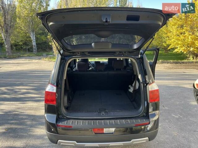 Шевроле Орландо 2011 в Одессе на Automoto.ua Черный Шевроле Орландо, объемом двигателя 2 л и пробегом 296 тыс. км за 8500 $, фото 10 на Automoto.ua