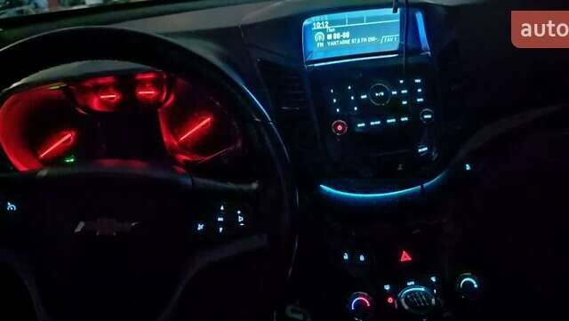 Черный Шевроле Орландо, объемом двигателя 2 л и пробегом 215 тыс. км за 8400 $, фото 21 на Automoto.ua