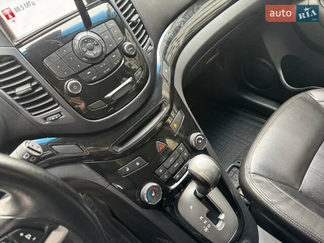 Шевроле Орландо 2012 в Хмельницком на Automoto.ua Черный Шевроле Орландо, объемом двигателя 2 л и пробегом 207 тыс. км за 8700 $, фото 28 на Automoto.ua