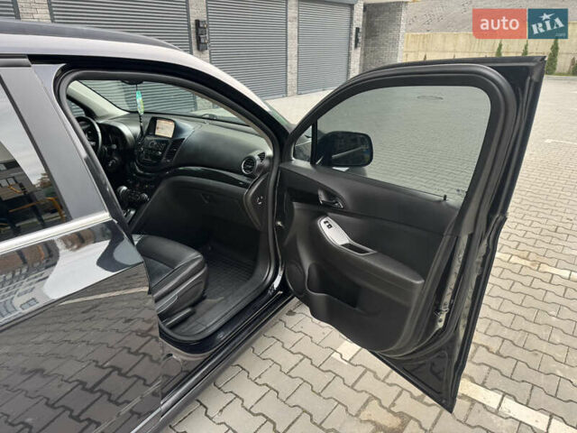 Шевроле Орландо 2012 в Хмельницком на Automoto.ua Черный Шевроле Орландо, объемом двигателя 2 л и пробегом 207 тыс. км за 8700 $, фото 25 на Automoto.ua
