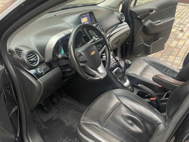 Черный Шевроле Орландо, объемом двигателя 2 л и пробегом 292 тыс. км за 8200 $, фото 13 на Automoto.ua