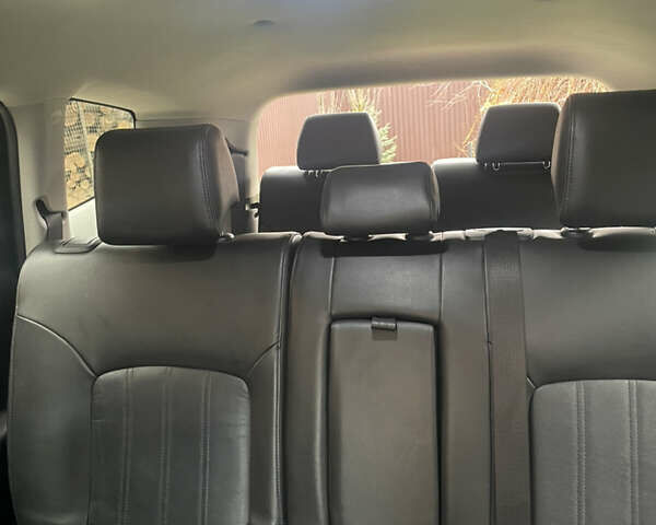 Черный Шевроле Орландо, объемом двигателя 2 л и пробегом 292 тыс. км за 8200 $, фото 8 на Automoto.ua