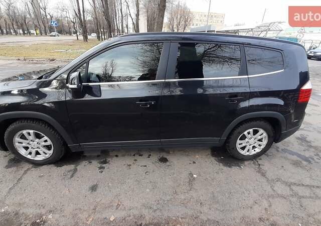 Черный Шевроле Орландо, объемом двигателя 1.8 л и пробегом 65 тыс. км за 10000 $, фото 9 на Automoto.ua