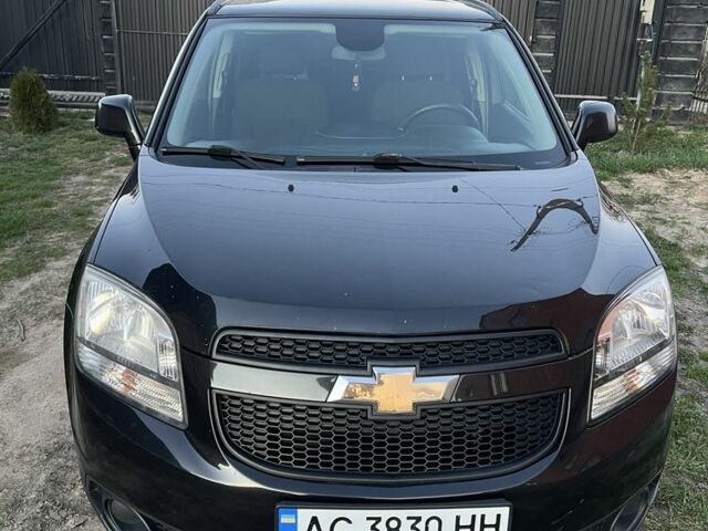 Черный Шевроле Орландо, объемом двигателя 1.8 л и пробегом 3 тыс. км за 10000 $, фото 2 на Automoto.ua