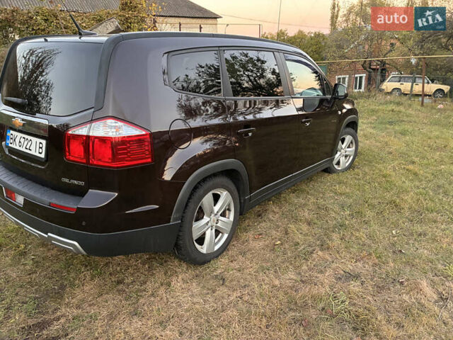 Коричневый Шевроле Орландо, объемом двигателя 2 л и пробегом 317 тыс. км за 9200 $, фото 1 на Automoto.ua