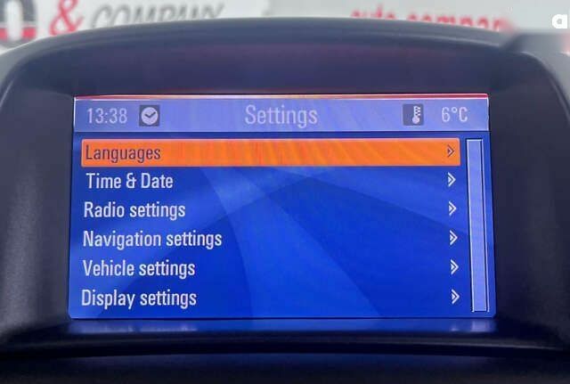 Шевроле Орландо, объемом двигателя 2 л и пробегом 127 тыс. км за 12850 $, фото 22 на Automoto.ua