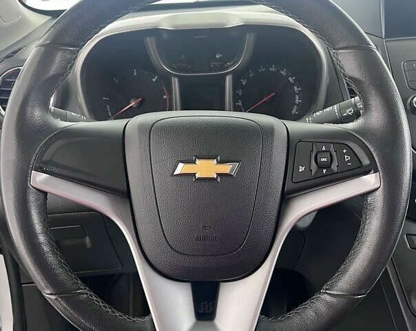 Шевроле Орландо, объемом двигателя 2 л и пробегом 127 тыс. км за 12850 $, фото 8 на Automoto.ua